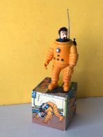Tintin: Kapitän Haddock Astronaut aufgestellt auf Holzwürfel, Neu Stuttgart - Vaihingen Vorschau