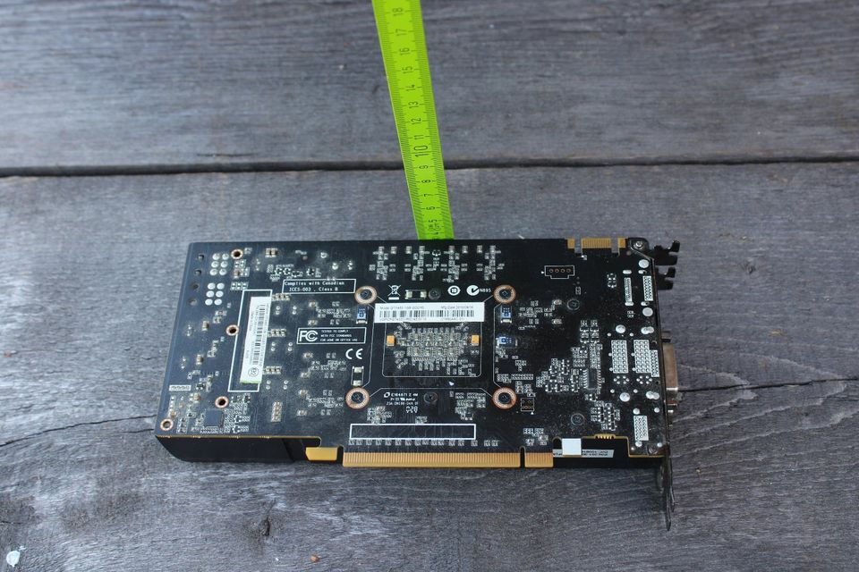 Sparkle NVIDIA GeForce GTX460 OC Grafikkarte PCI-e 1GB GDDR5 GPU in Ichenhausen