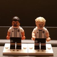 Lego Minifiguren A. Schürrle + R. Khedira Nationalmannschaft  ✅ Baden-Württemberg - Fellbach Vorschau
