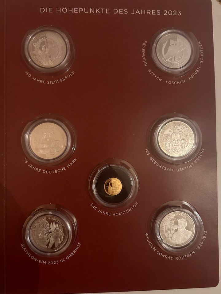 6 Silber Münzen, 1x Goldmünze Höhepunkte des Jahres 2023 in Bönningstedt