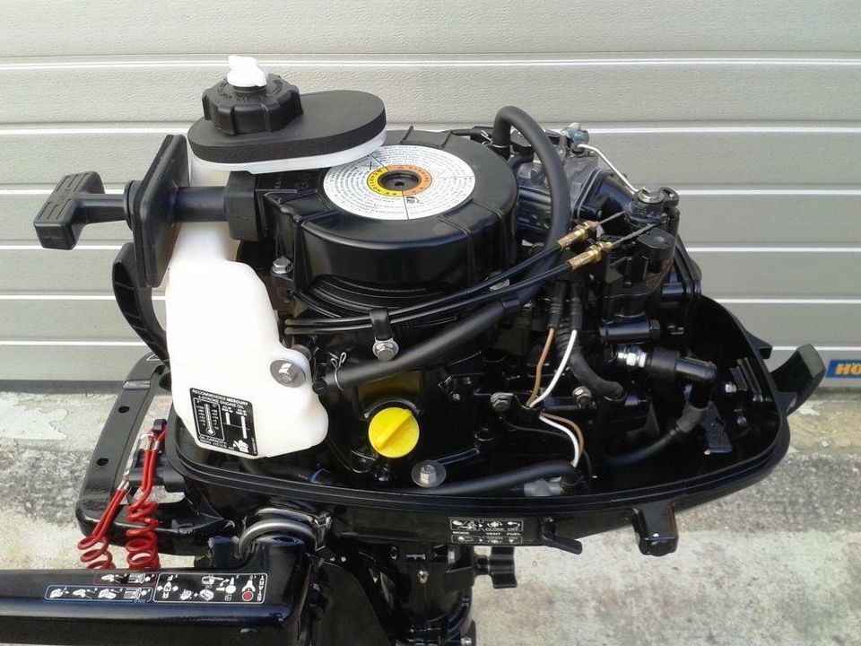 Außenborder Mercury 6 PS 4-Takt Pinne führerscheinfrei neu Motor in Neuruppin