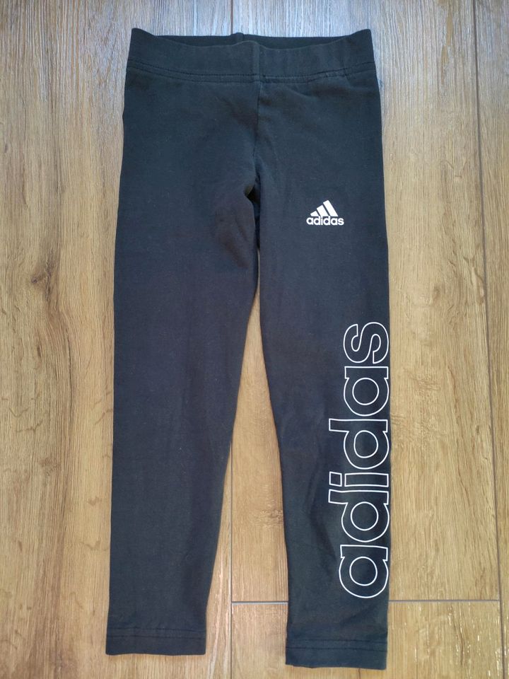 Adidas Leggings Gr.110 in Wiesenthau