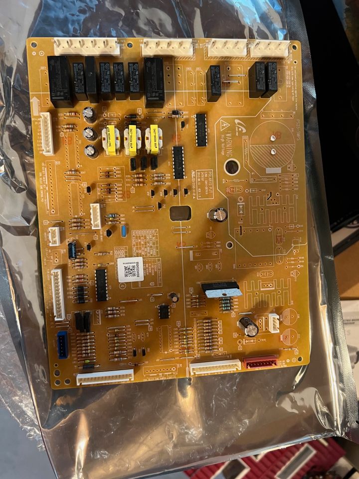 Samsung Side by Side kühl-gefrierkombination/ 2xElektronik in Armsheim