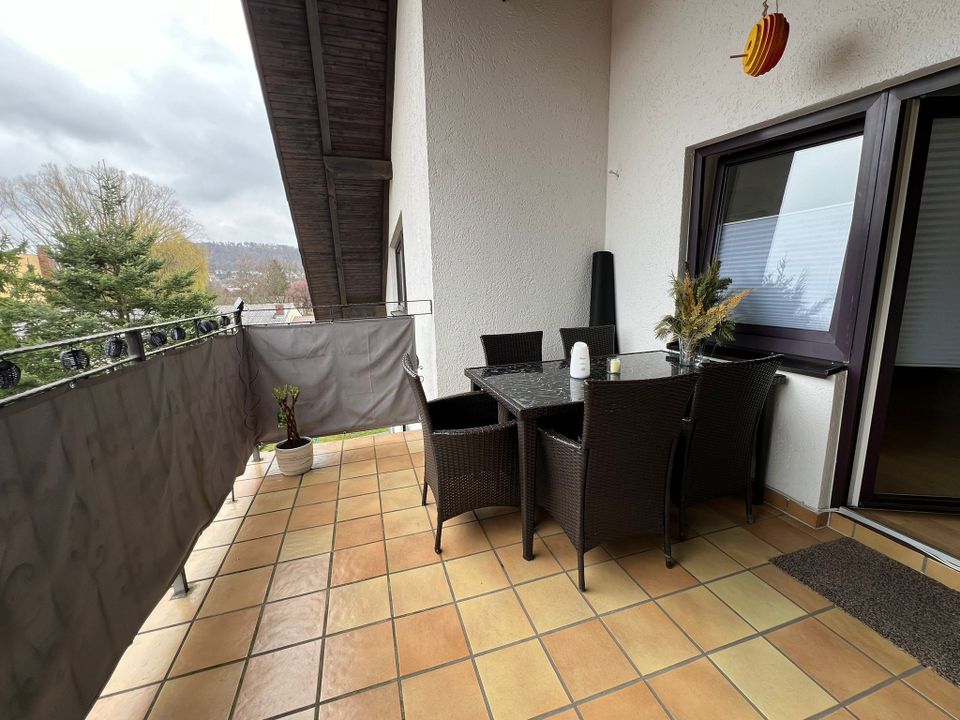 Investitionsmöglichkeit: Vermietete 3-Zimmer-Wohnung mit Balkon, Gartenanteil und Garage in Rödental