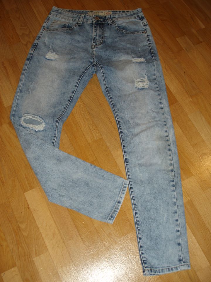 Tolle Jeans in Aurich