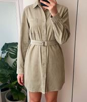 Schönes Cord Kleid von Na-kd Fashion Mintgrün Stuttgart - Stuttgart-Mitte Vorschau