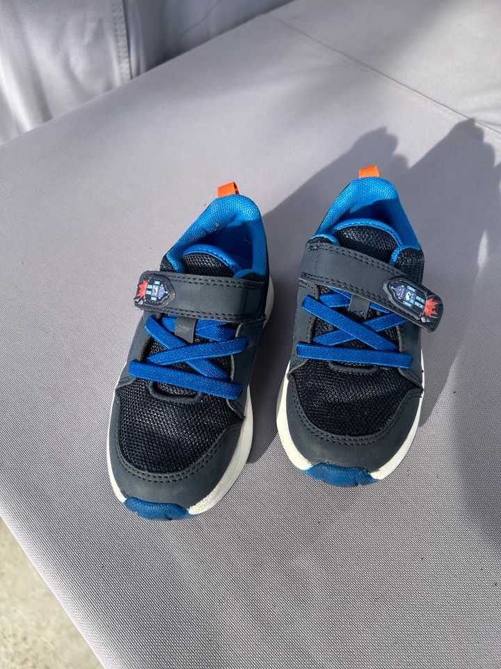 Halbschuhe für Kinder H&M Gr.25 in Gröbenzell