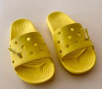 Crocs Classic Slide 2.0, gelb,Gr. 37/38, neuwertig incl Anstecker Brandenburg - Bergholz Rehbrücke Vorschau