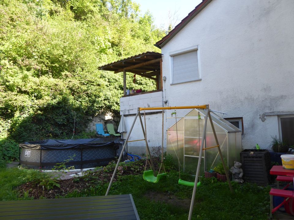 Zweifamilienhaus mit Wald und Gewerbeanteil ! Provisionsfrei ! in Rottweil