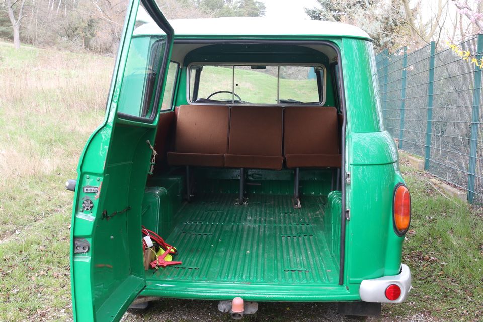 Barkas B1000 KM KLF IFA DDR VEB Ostbulli Bj. 1970 2-Takt HU 8/25 in Magdeburg