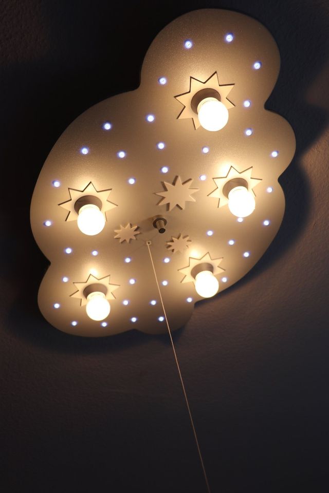 Kinderzimmer- Deckenlampe Wolke mit Schlummerlicht LED, wie neu in Remptendorf