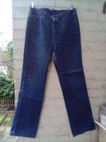 WRANGLER JEANS, BOOT CUT, GR. 29/32 Düsseldorf - Heerdt Vorschau