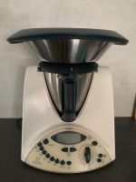 Thermomix TM31 mit Varoma, Zubehör und 2 Büchern Nordrhein-Westfalen - Inden Vorschau