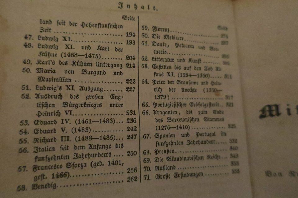Geschichte des Mittelalters, von 1841, Lederrücken, 7. Ausgabe in Köln