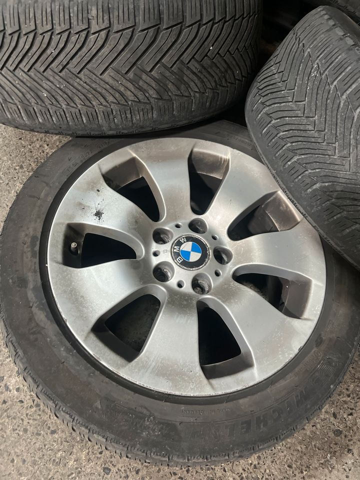 Bmw e90 e91 Alufelgen 17 Zoll 225/50r17 in Arnsberg