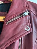True Religion Biker Leder Jacke Nieten Gr. M Schleswig-Holstein - Lägerdorf Vorschau