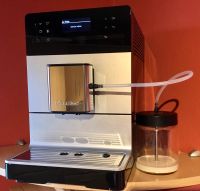 Miele CM5510 Silence Kaffeevollautomat, neuwertig, Milchbehälter Hessen - Bürstadt Vorschau