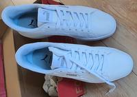 NEU UNGETRAGEN Puma Sportschuhe Tennis  Core Thüringen - Jena Vorschau