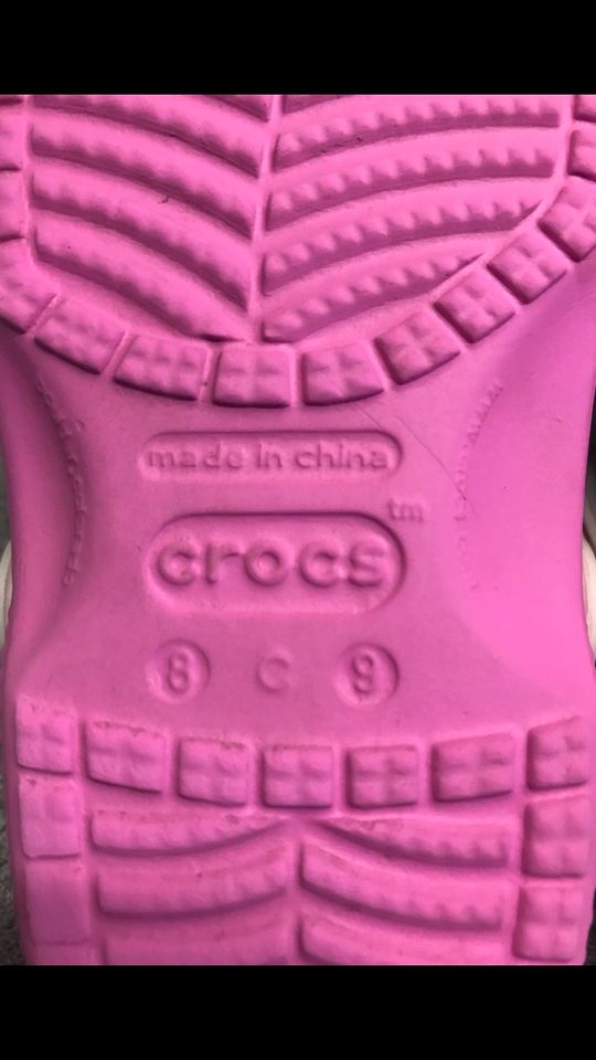 Crocs Sondermodell Disney Frozen Fever Clog mit Fersenriemen in Lüdenscheid