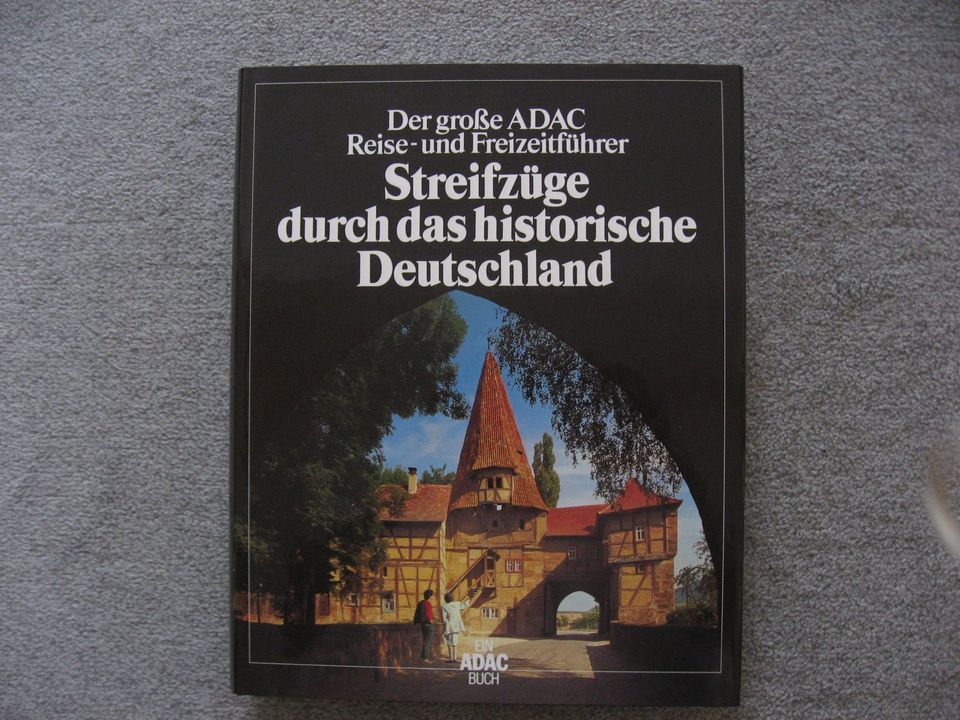 ADAC Reise-und Freizeitführer/Streifzüge durch das historische D in Hamburg