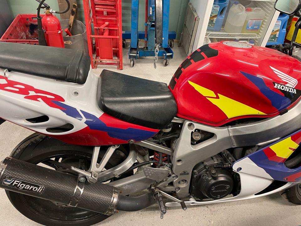 Honda CBR 900 RR Fireblade in Gaimersheim