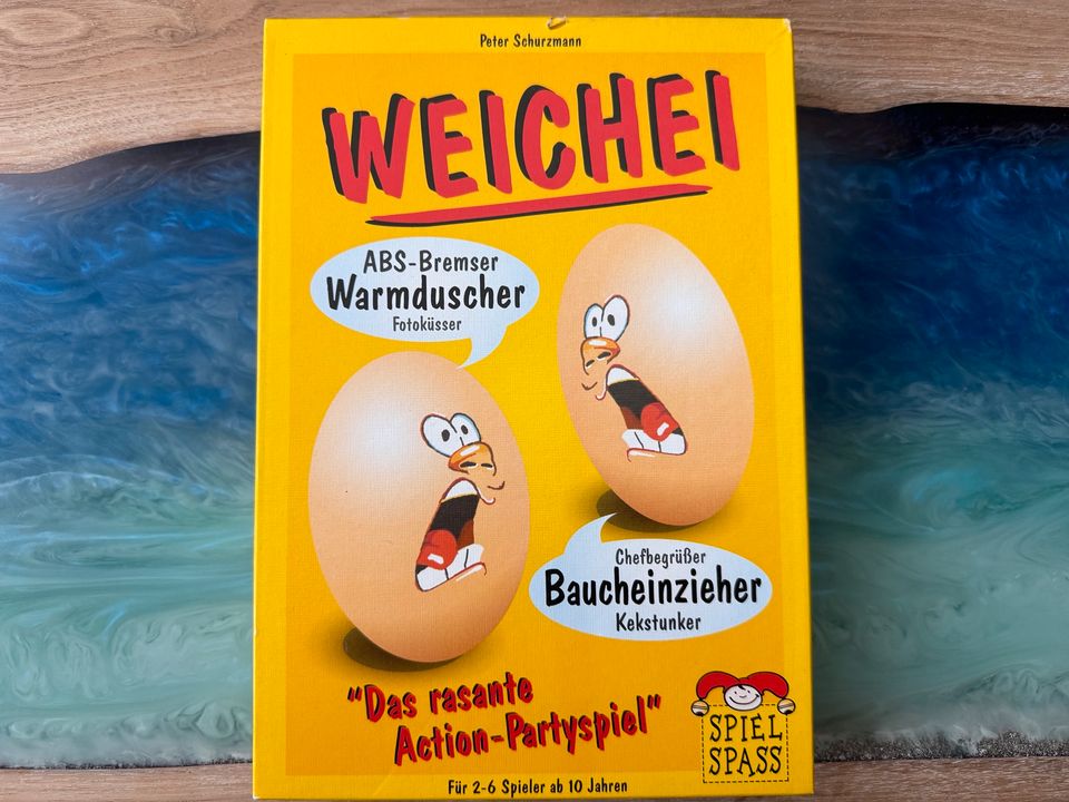 Weichei / Brettspiel / Ratespiel / Gesellschaftsspiel in Berlin