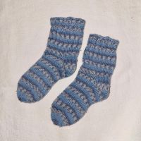 Stricksocken blau Rheinland-Pfalz - Friedewald (Westerwald) Vorschau