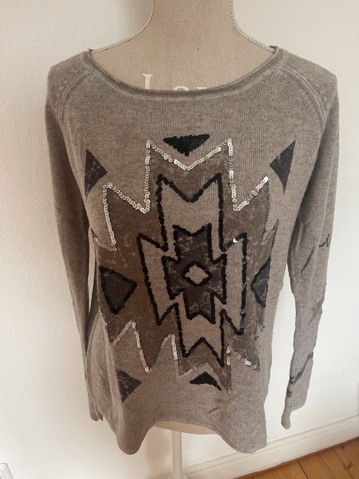 Grace Strickpullover tolles Muster in Hamburg