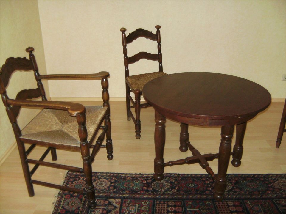 Drei Worpsweder Stühle in Bad Fallingbostel