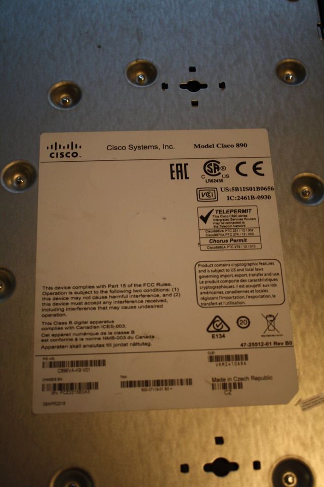 CISCO 896VA-K9 VDSL2 Router Glasfaser WAN + 8-Port Gigabit Switch in Neuenhagen