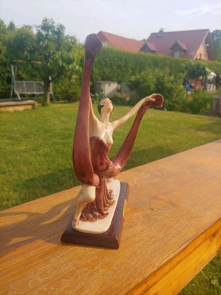 Porzellanfigur Santini in Leipzig