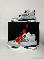 Jordan 4 Retro Military Blue in 45 Kr. München - Haar Vorschau