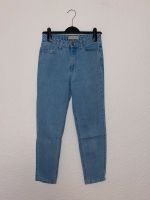 Hellblaue Helle Blaue Jeans Blue Jeans Bershka Mom-Fit Denim Nordrhein-Westfalen - Oberhausen Vorschau