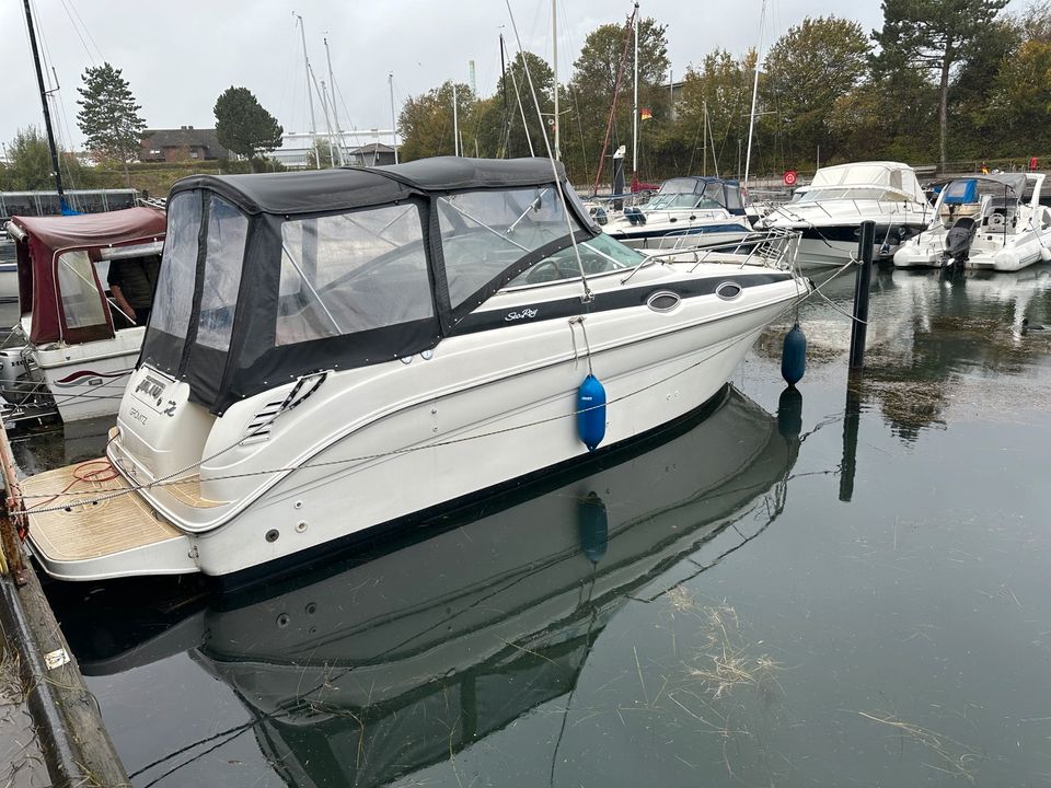 Sea Ray 260 DA in Tangstedt