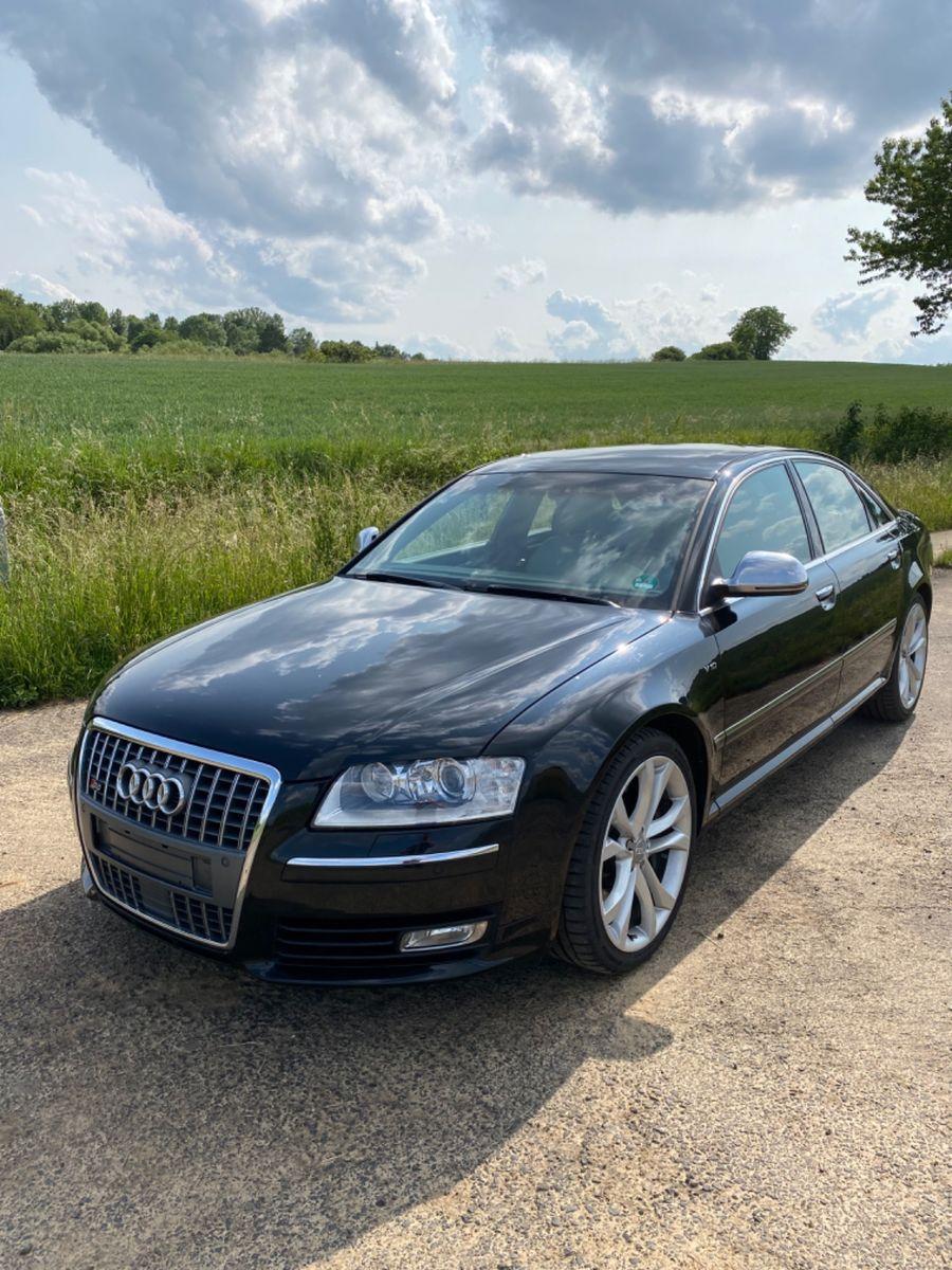 Abbildung des Autos Audi S8 5.2 V10 tiptroni…