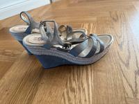 Esprit Sandalen Größe 41 grau beige Bayern - Neufahrn Vorschau