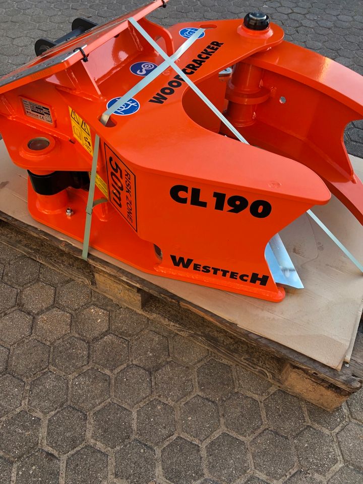 Westtech Woodcracker CL190 Schneidkopf Fällgreifer in Schaufling