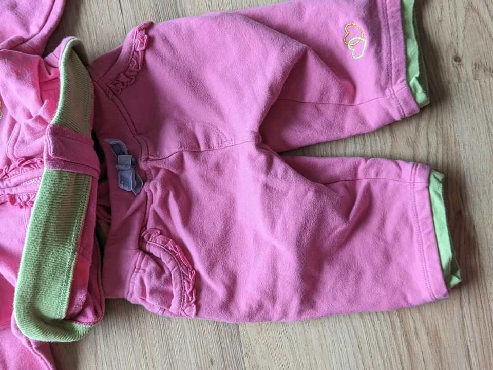 Mädchen Zweiteiliges Set Größe 56 Hose und Jacke pink in Malsch