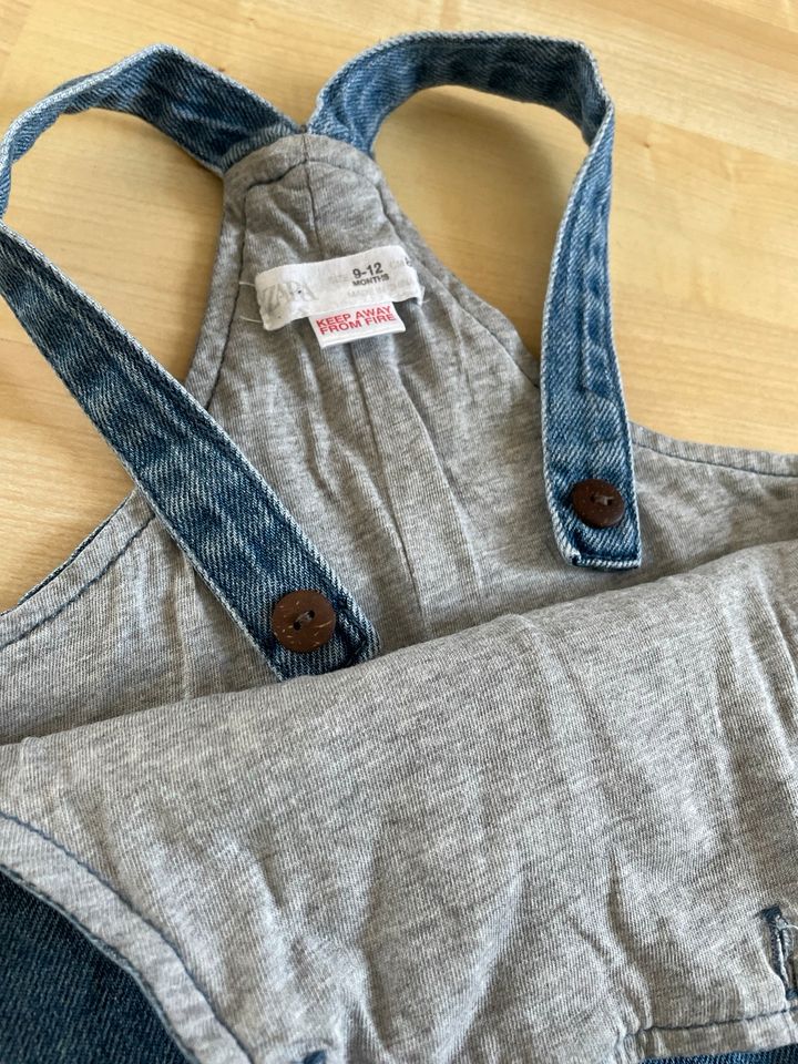 Kinder Baby Kleidung Jeans Latzhose ZARA in Aachen