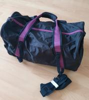 Tchibo Tcm Sporttasche Reisetasche anthrazit-lila-pink wie neu Bayern - Schwabmünchen Vorschau