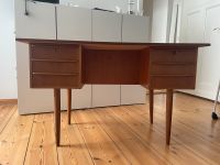 60er Teak Schreibtisch Berlin - Neukölln Vorschau