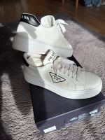 Prada sneakers 8,5/42,5 Nordrhein-Westfalen - Grevenbroich Vorschau