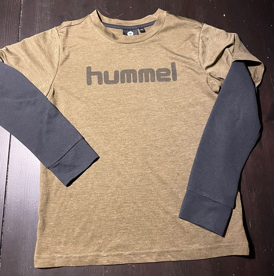 Hummel Longsleeve Shirt 140 in Köln