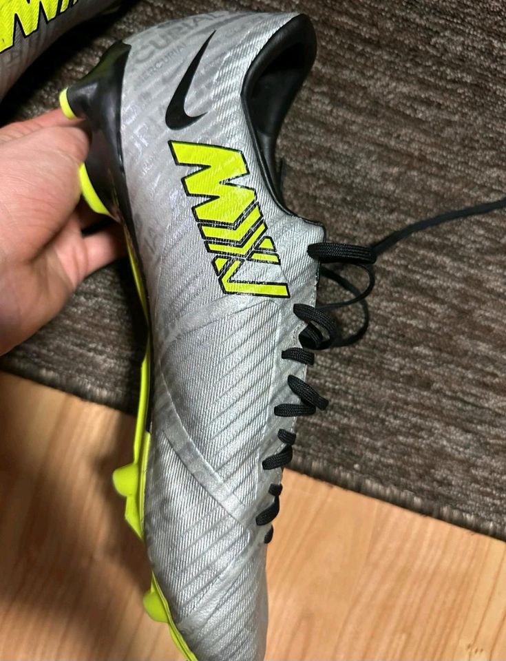 Nike Mercurial Fußballschuhe in Stuttgart