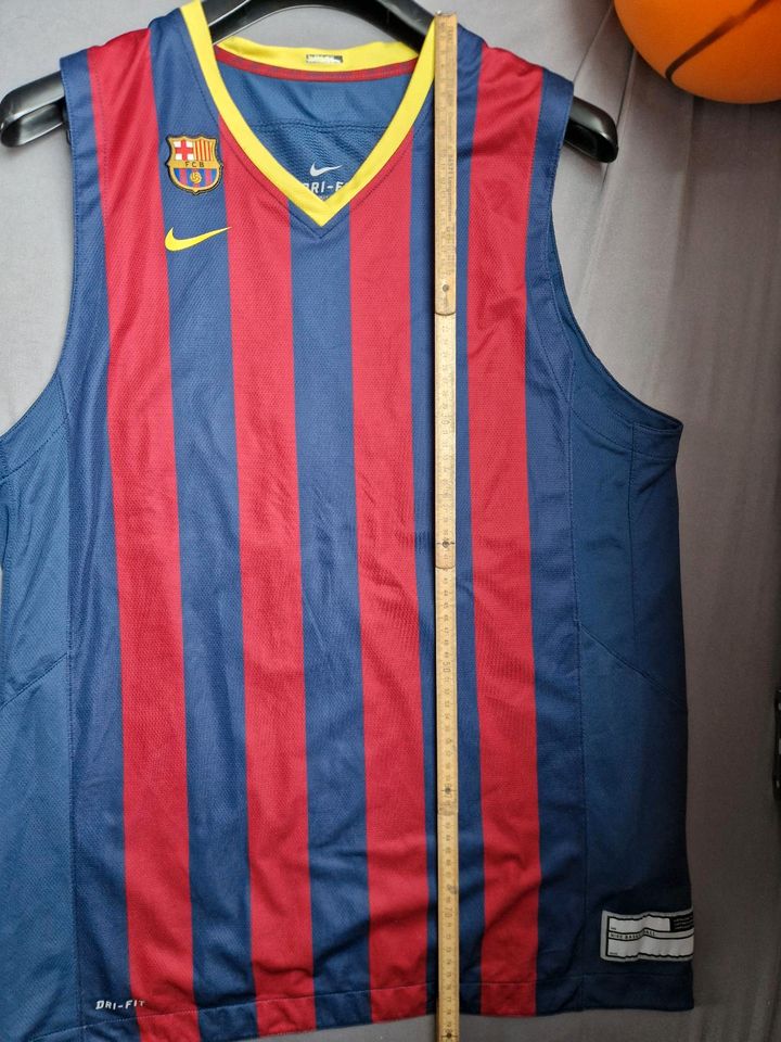 Nike Authentic FC Barcelona Basketball Trikot Jersey XL Jasikevic in Augsburg
