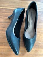 Clarks Pumps 37,5 schwarz Baden-Württemberg - Altensteig Vorschau