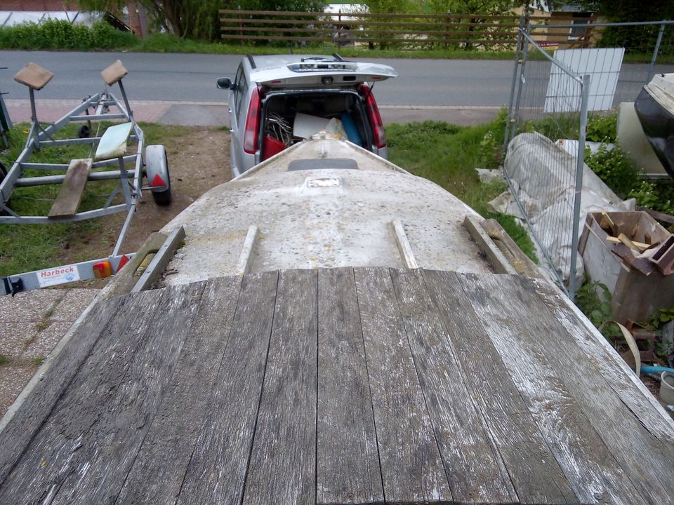 Kajüt Motorfahrtenboot 600cm x 210cm Carina 20 Fuß GFK Ex Segelbo in Alfeld (Leine)