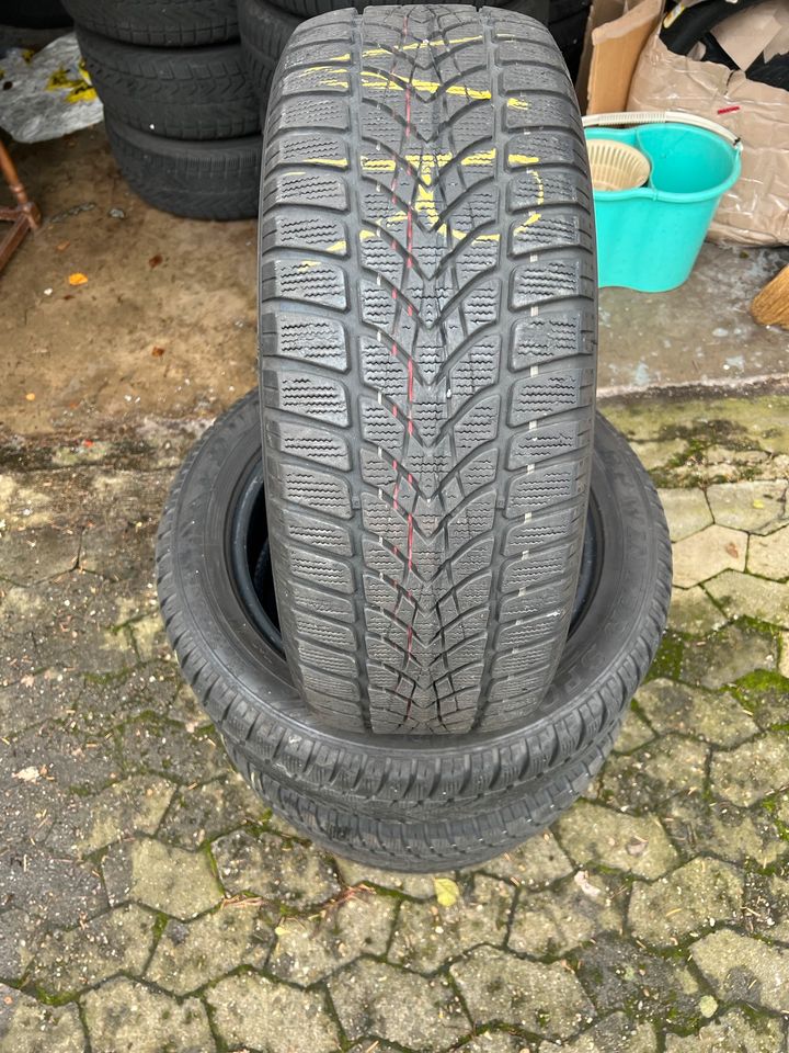 Dunlop Winter Reifen 205/55/R16, 2014, 6 mm, 4 Stück in Hannover