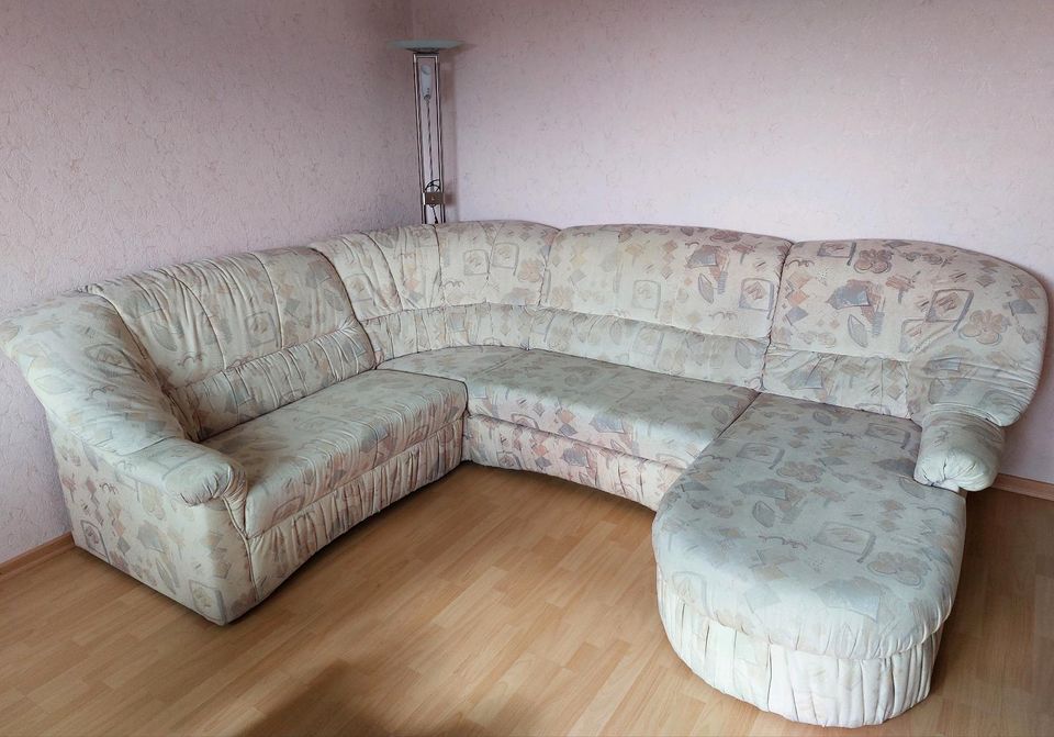 Wohnzimmer-Couch-Sofa Schlafcouch Sessel Bett-Funktion Bettkasten in Mülheim (Ruhr)