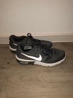 Nike Air Max grau Gr.36 Niedersachsen - Hardegsen Vorschau